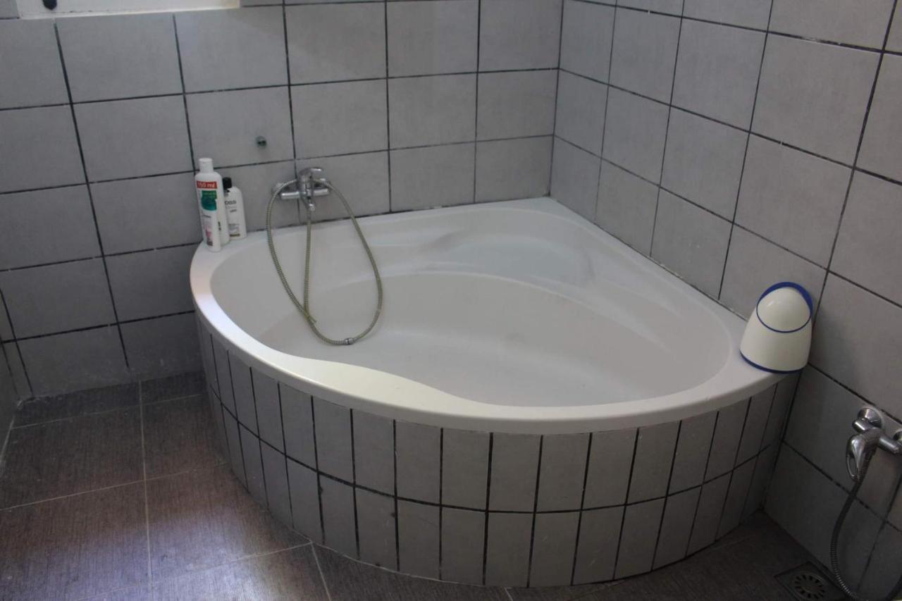 Villa Luxueuse Meublee Sfax Exteriör bild