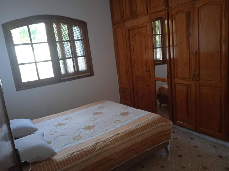 Villa Luxueuse Meublee Sfax Exteriör bild
