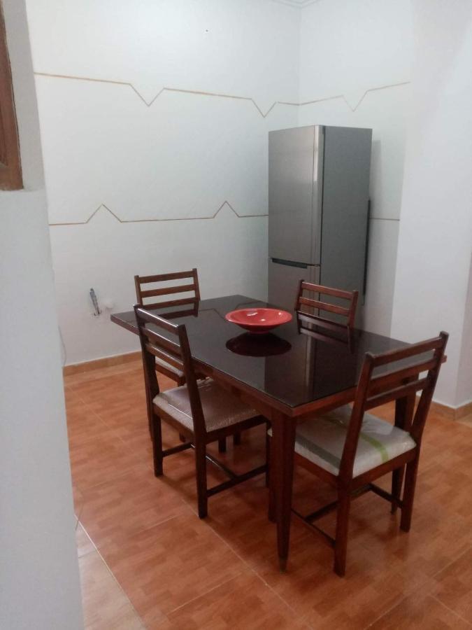 Villa Luxueuse Meublee Sfax Exteriör bild